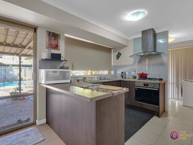 90 Balfour Street, Huntingdale WA 6110