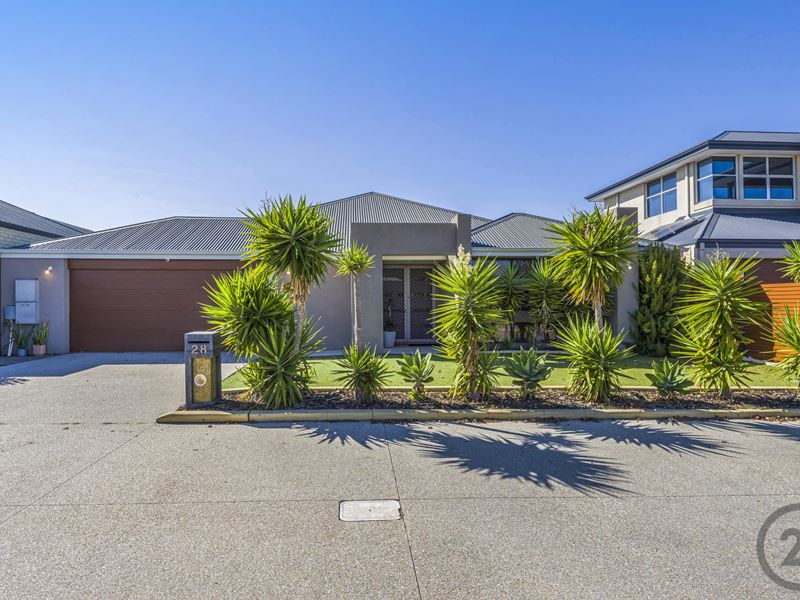 28 Hawley Way, Madora Bay WA 6210