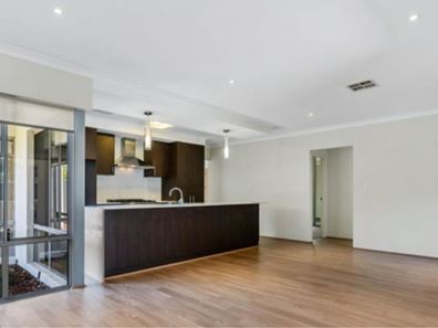 24B Pola Street, Dianella WA 6059
