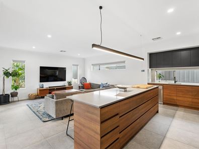 52 Sugargum Rise, Kiara WA 6054