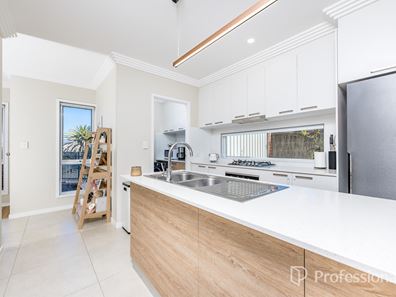 1/77 Aviator Boulevard, Clarkson WA 6030
