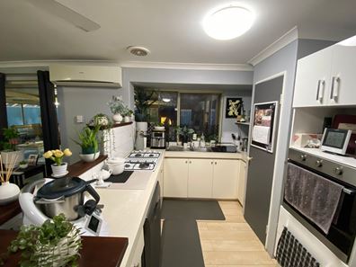22 King Street, Waroona WA 6215