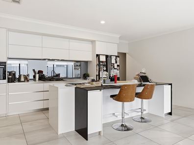 30 Angove Road, Baldivis WA 6171