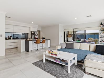 30 Angove Road, Baldivis WA 6171