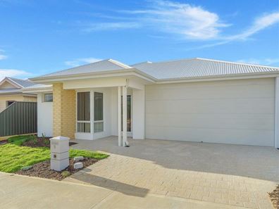 13 Cambered Avenue, Yanchep WA 6035