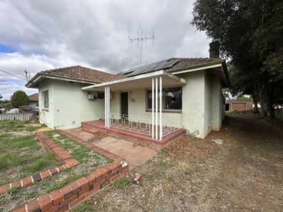 10 Rogers Avenue, Katanning WA 6317