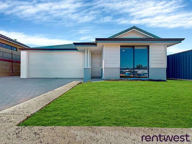 4 Pismo Street, Madora Bay