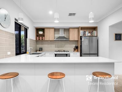 38 Barton Street, Aveley WA 6069