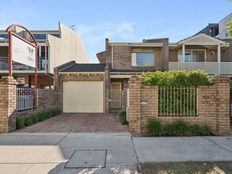1/214 Carr Place, Leederville