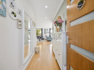 16A Devon Way, Lynwood WA 6147