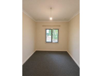9 Kenton Way, Calista WA 6167