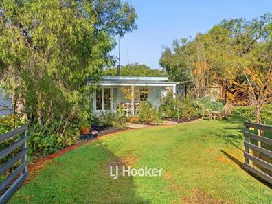 266 Geographe Bay Road, Quindalup WA 6281