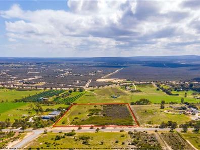 111 Ocean View Parade, Jurien Bay WA 6516