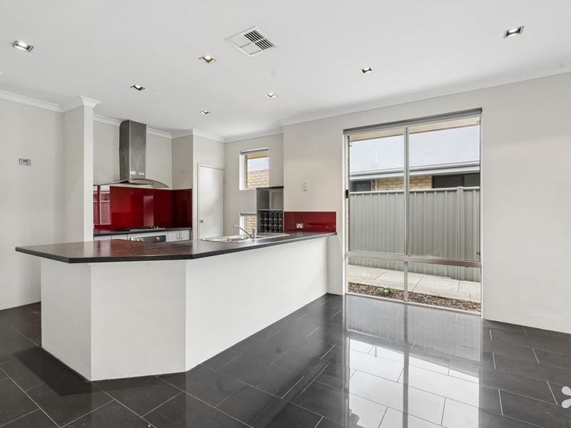 14 Fareham Crescent, Wellard