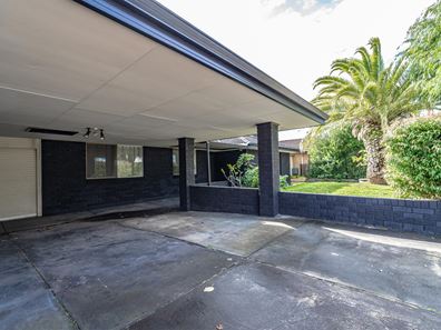 36 Studzor Street, Warnbro WA 6169