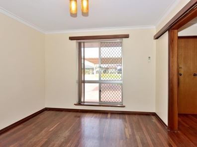 23 Rosmead Avenue, Beechboro WA 6063