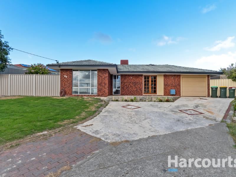 33 Parmelia Way, Craigie WA 6025