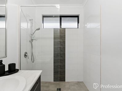 5 Patens Grove, Byford WA 6122