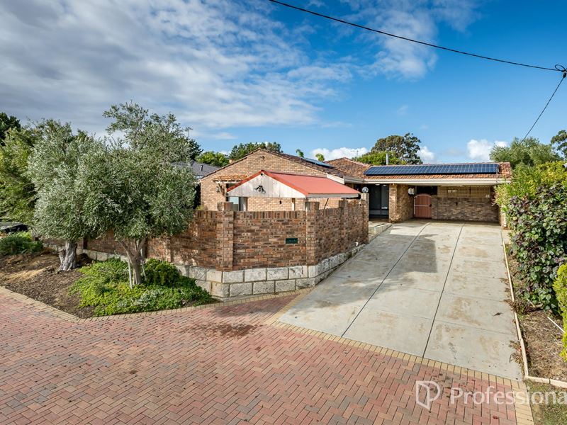 52 Macquarie Avenue, Padbury