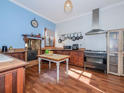 21 Wilson Street, Wooroloo WA 6558