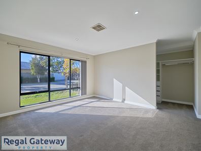 5 Barakee Road, Wandi WA 6167