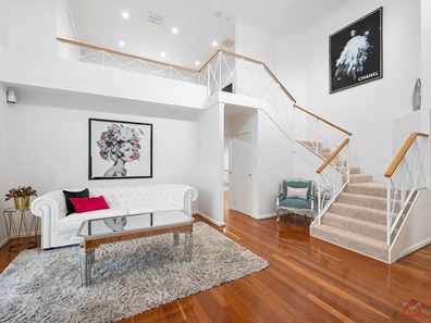 7 Cormack Road, Alfred Cove WA 6154
