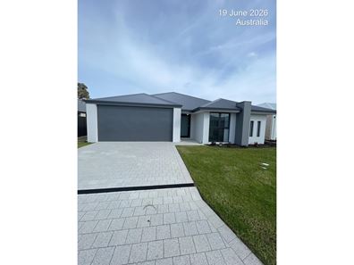 7 Trial Wynd, Dudley Park WA 6210