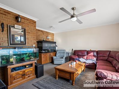 25 Burnside Way, Waikiki WA 6169