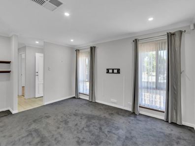 7 Elderberry Drive, South Lake WA 6164