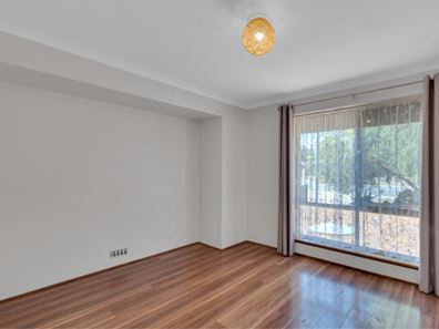 7 Elderberry Drive, South Lake WA 6164