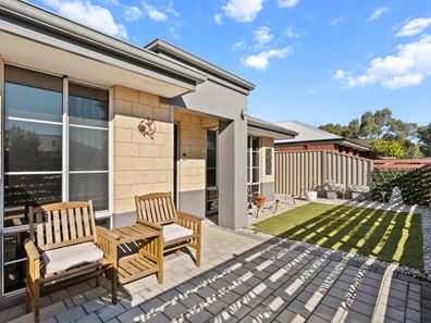 18 Breton Bend, Baldivis WA 6171