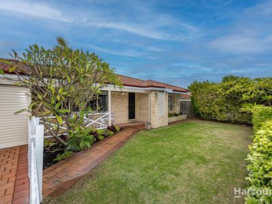 86 Kinross Drive, Kinross WA 6028