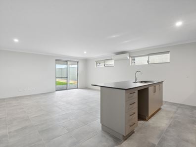 12 Gambier Grove, Eglinton WA 6034