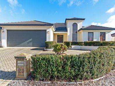 28 Roxburgh Circle, Kinross WA 6028