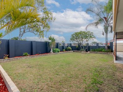 161 Willmott Drive, Waikiki WA 6169