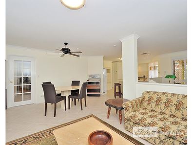 16 Etchell Mews, Waikiki WA 6169