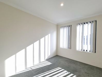 37 Holmes Street, Southern River WA 6110