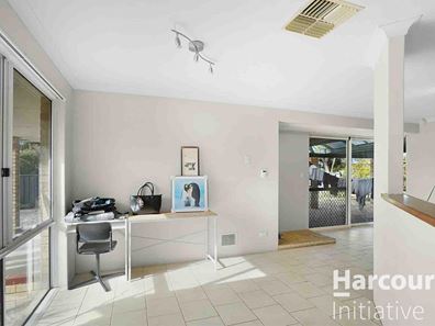 6 Allamanda Gardens, Mirrabooka WA 6061