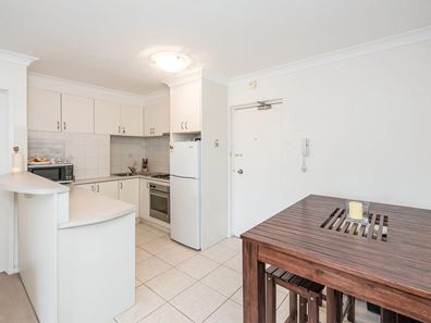 14/134 Mill Point Road, South Perth WA 6151
