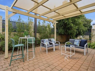 98a Beatrice Street, Innaloo WA 6018