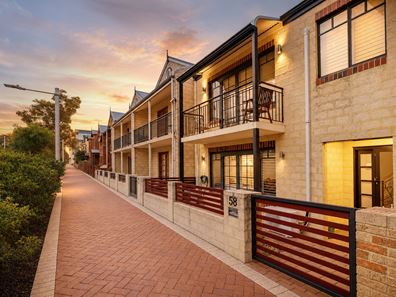 58 Lakeside Drive, Joondalup WA 6027