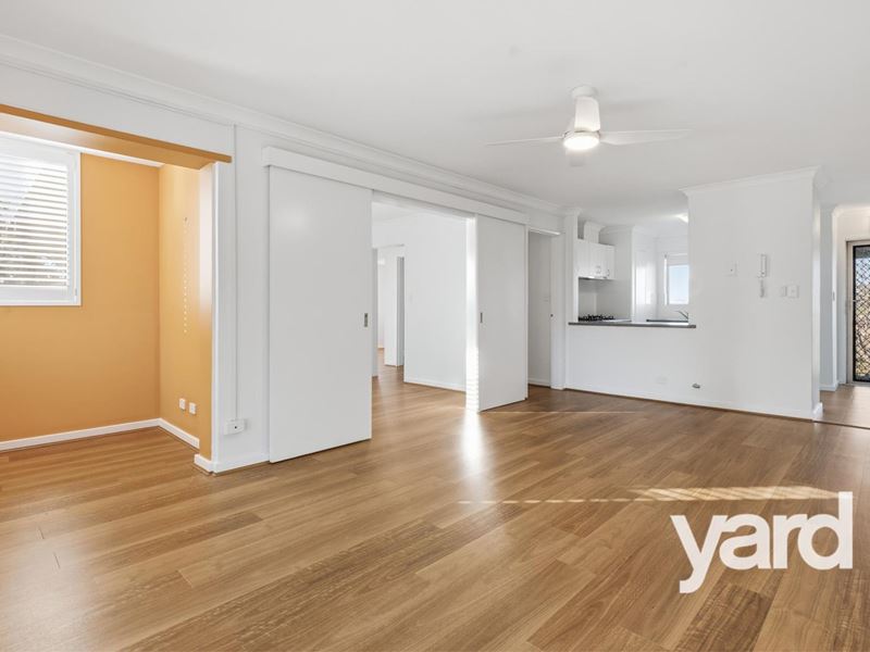 12/15 Rosalind Way, Coolbellup WA 6163