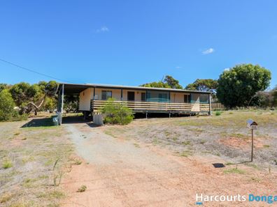 65 Tulloch Drive, Dongara WA 6525