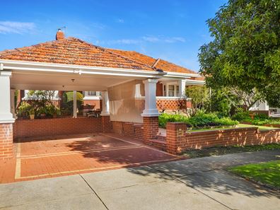 38 Melrose Crescent, Menora WA 6050