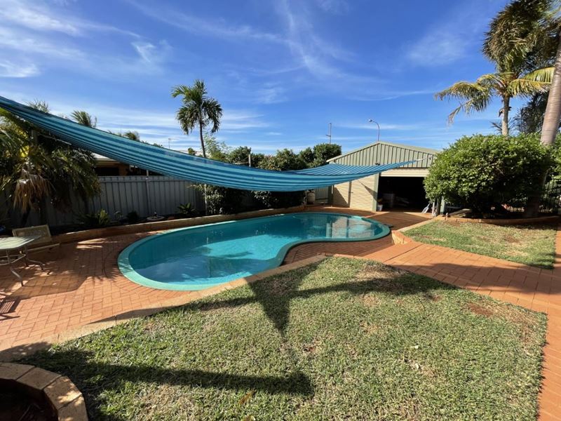 1 Radley Drive, Baynton