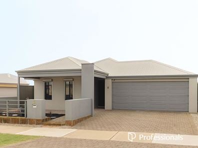 6 Hazewinkel Gardens, Champion Lakes WA 6111
