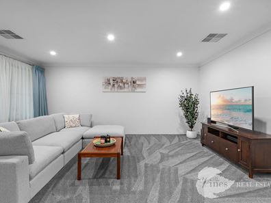 14 Pirianda Way, Aveley WA 6069