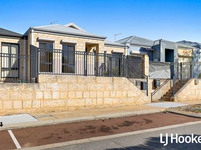 18 Walden street, Wellard WA 6170