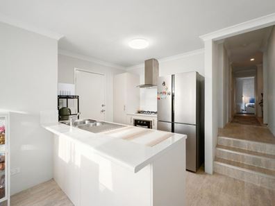 3/164 Williamson Avenue, Cloverdale WA 6105