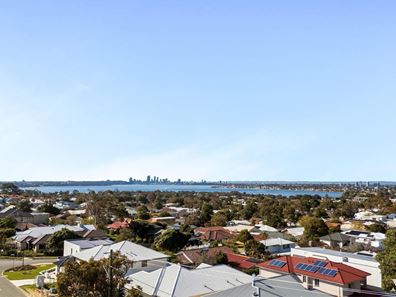 47 Money Road, Melville WA 6156